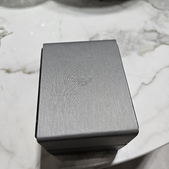 Emporio Armani Watch - Picture 6 of 6